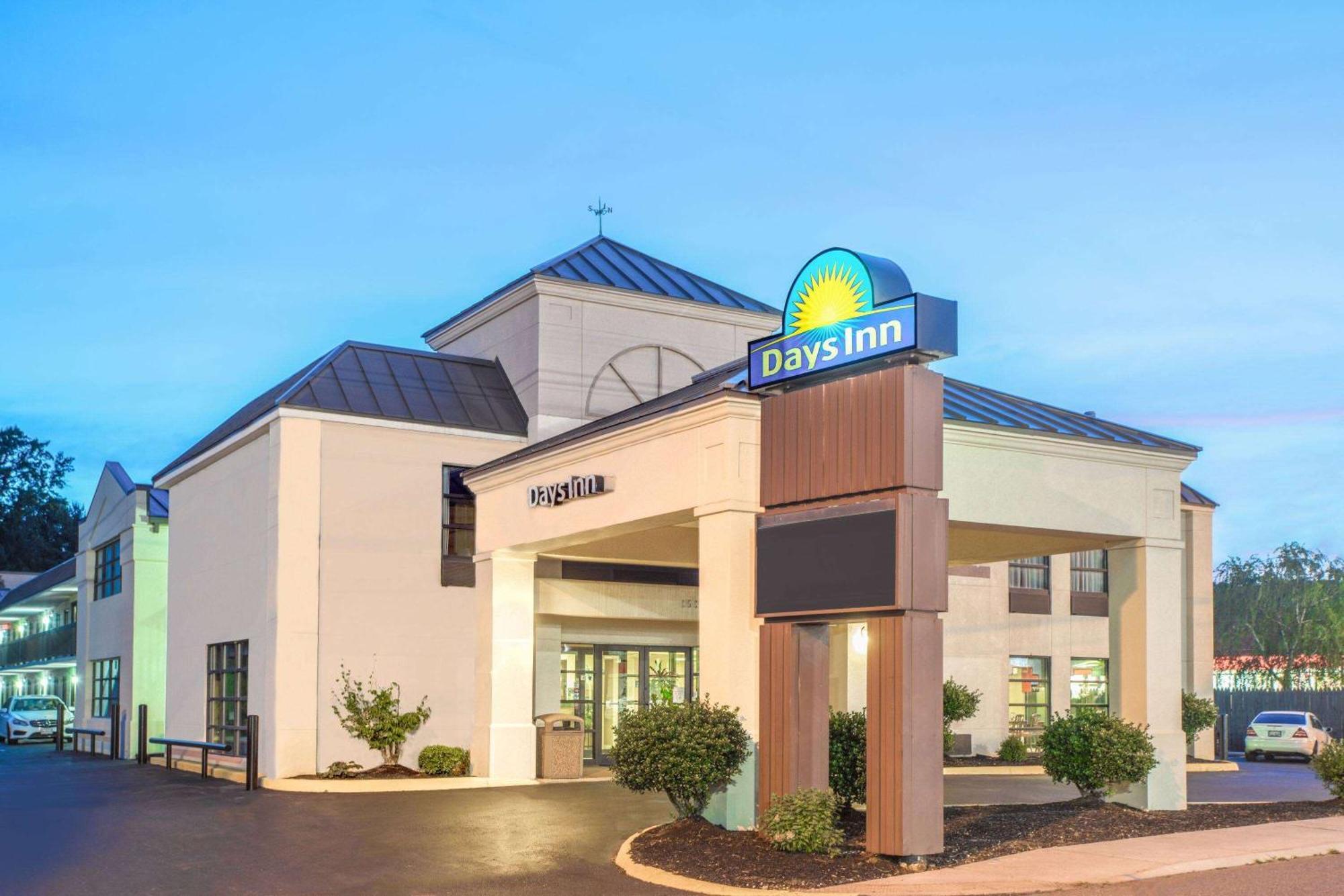 Days Inn By Wyndham Сейлем Екстер'єр фото